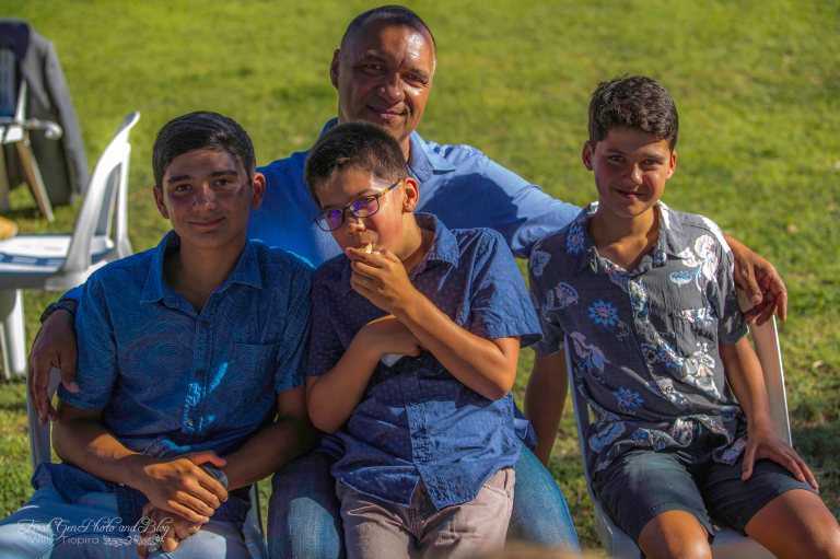 AK8I0334Rev Small 6 x 4